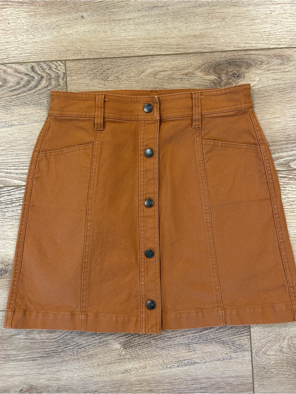 Madewell Button-Front Mini Skirt in Rust Brown